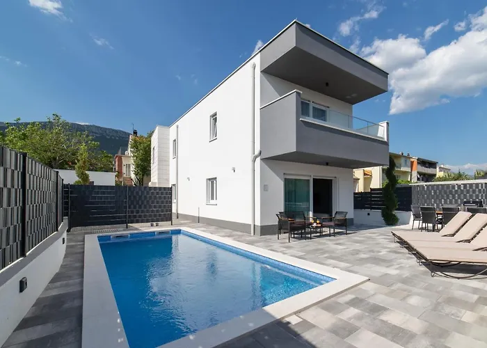 Luxury Villa Luna Kastela