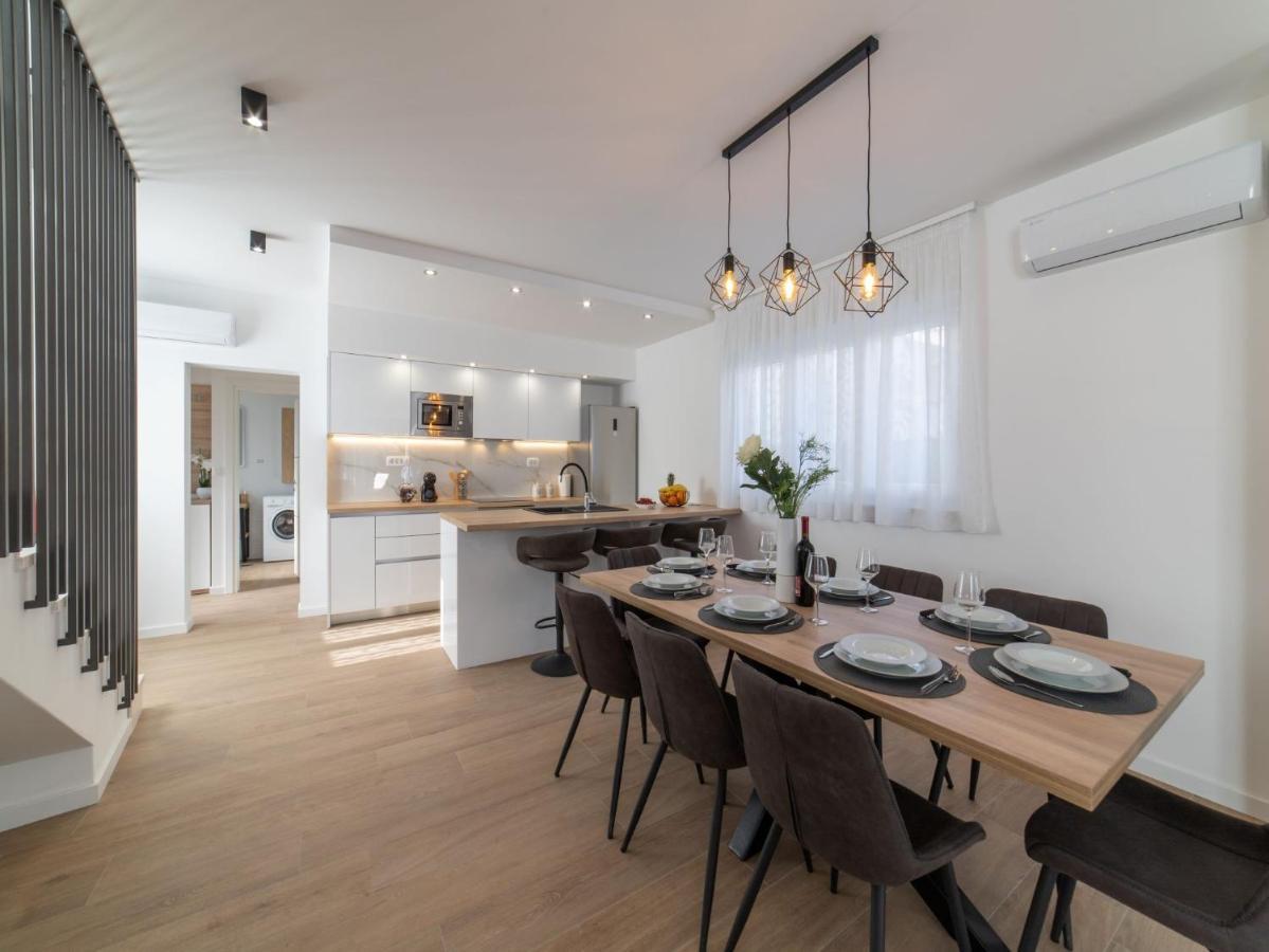Luxury Luna Villa Kastela