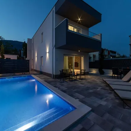 Luxury Villa Luna Kastela Exterior photo